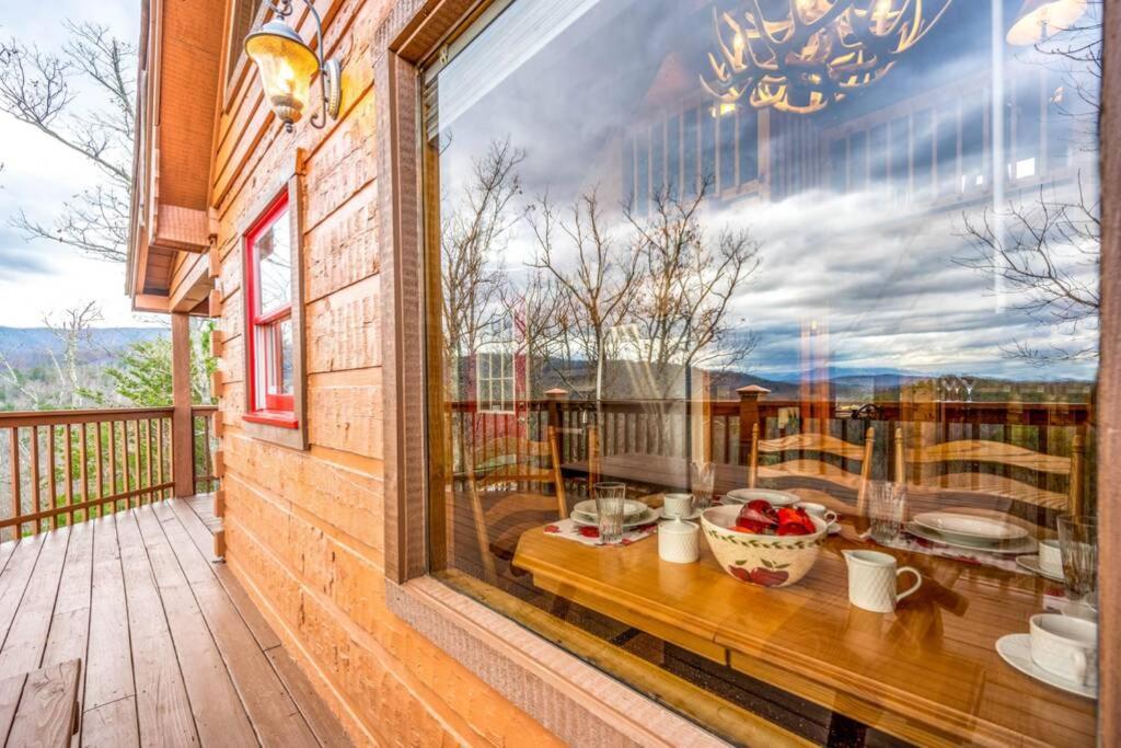 Over The Mountain - Smoky Mountain View Cabin Sevierville Kültér fotó