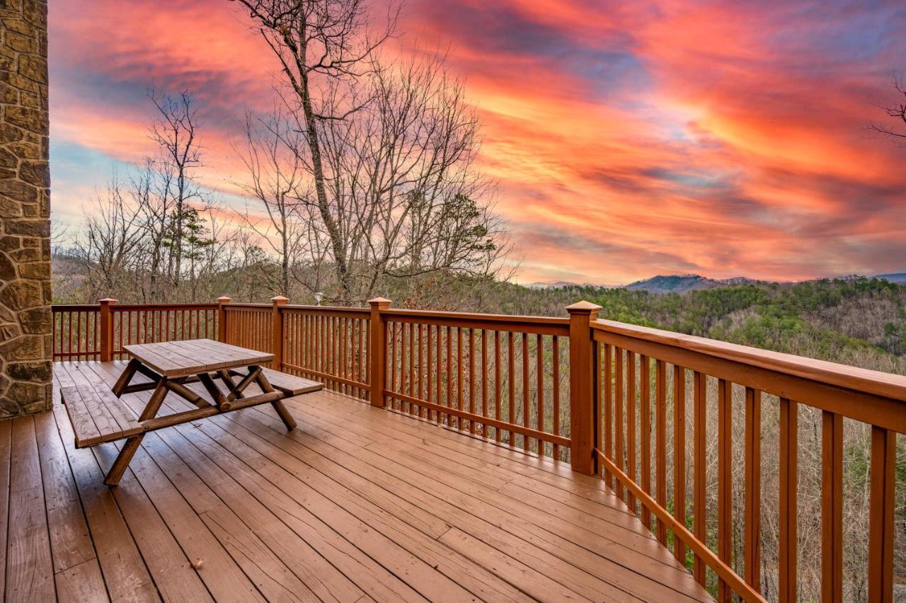 Over The Mountain - Smoky Mountain View Cabin Sevierville Kültér fotó