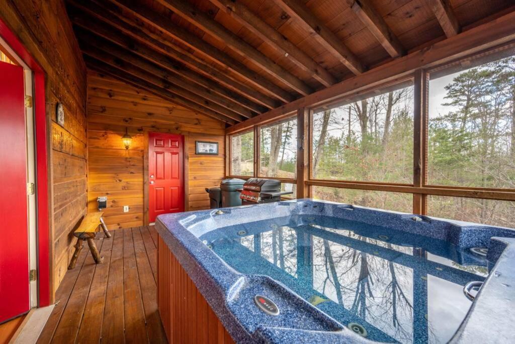 Over The Mountain - Smoky Mountain View Cabin Sevierville Kültér fotó